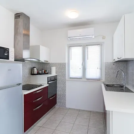 Apartment Brazza Milna (Brac)